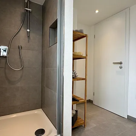 Wohnen Auf Der Historischen Stadtmauer Im Herzen Von * דטמולד