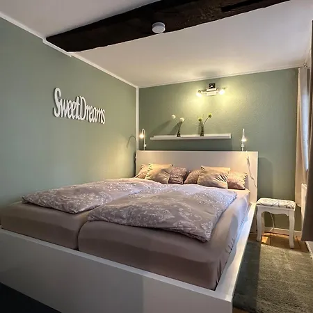 Wohnen Auf Der Historischen Stadtmauer Im Herzen Von Detmold