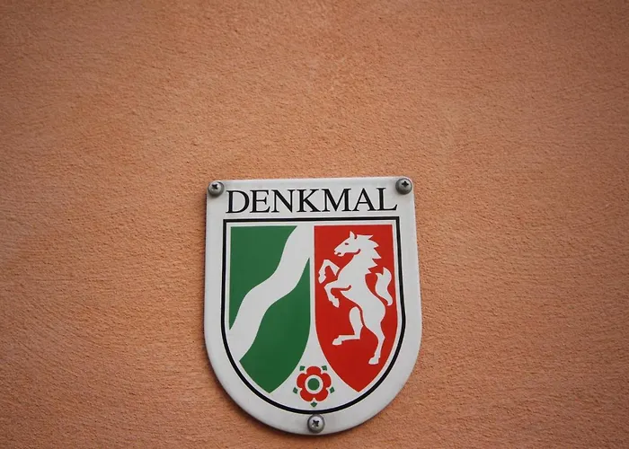 Wohnen Auf Der Historischen Stadtmauer Im Herzen Von *