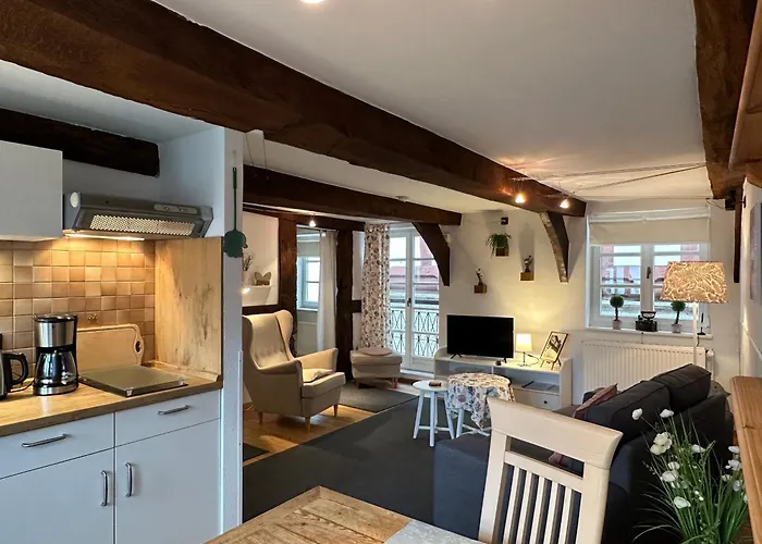 شقة Wohnen Auf Der Historischen Stadtmauer Im Herzen Von