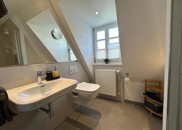 Wohnen Auf Der Historischen Stadtmauer Im Herzen Von